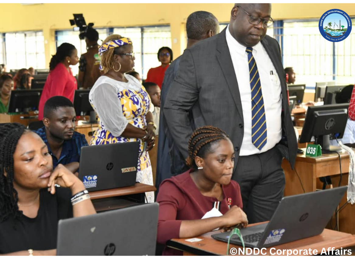 Director observing CBT for Scholarship
