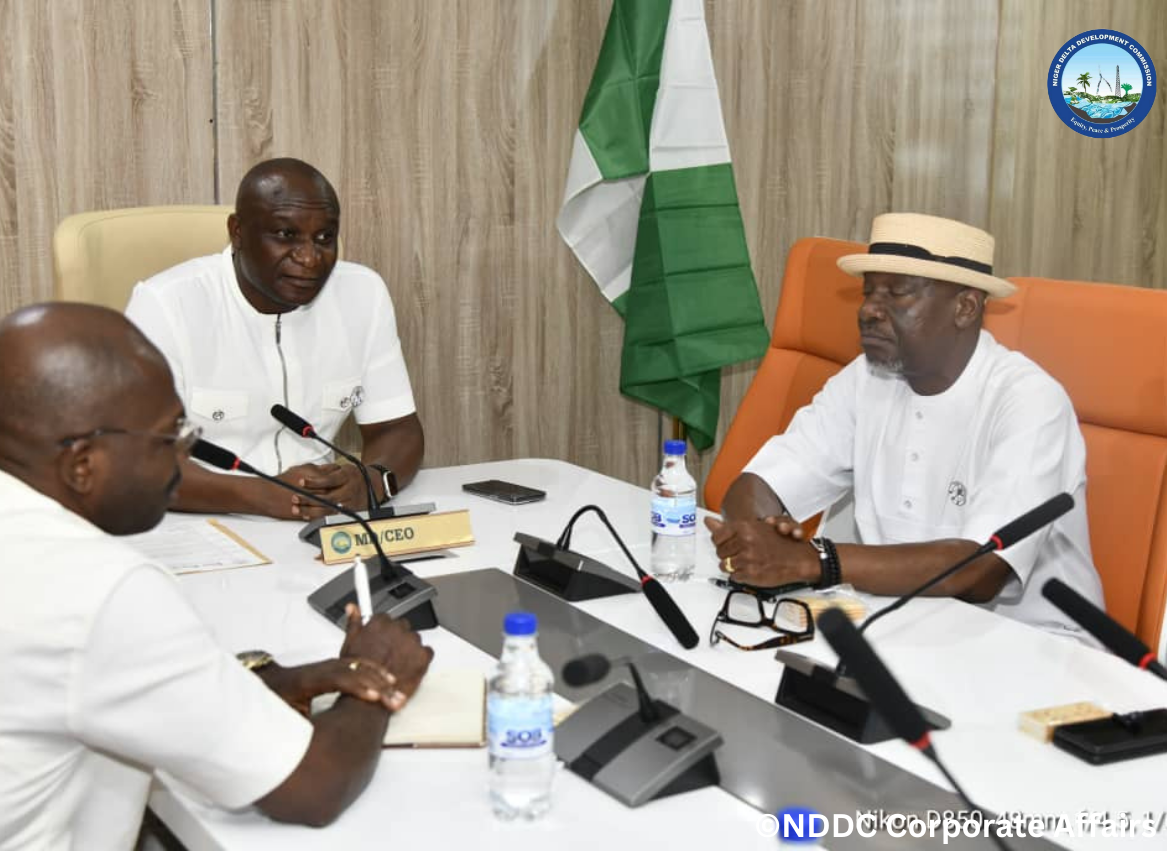 Ogbuku Receives PH Club
